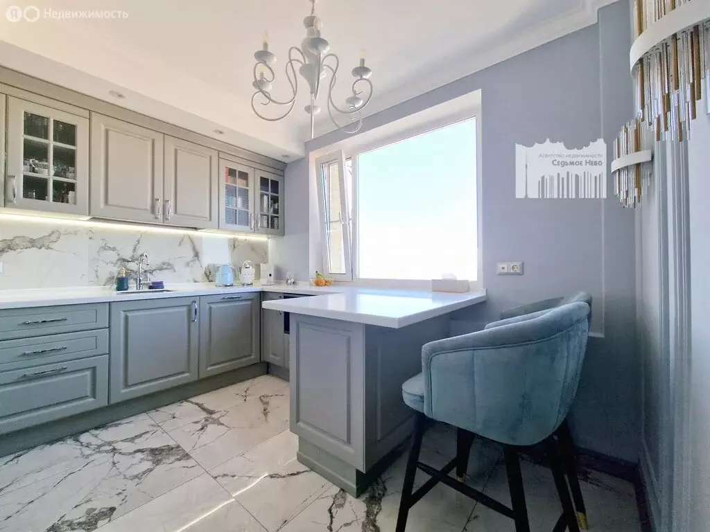 3-комнатная квартира: Москва, улица Академика Комарова, 3к2 (76 м) - Фото 1