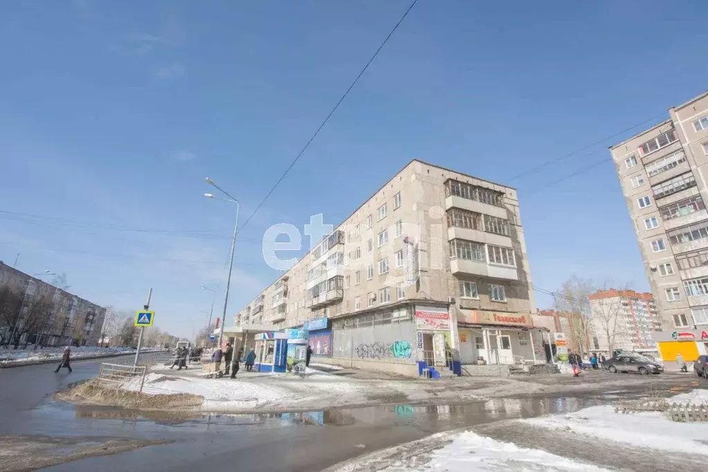 Торговая площадь в Свердловская область, Нижний Тагил просп. ... - Фото 0