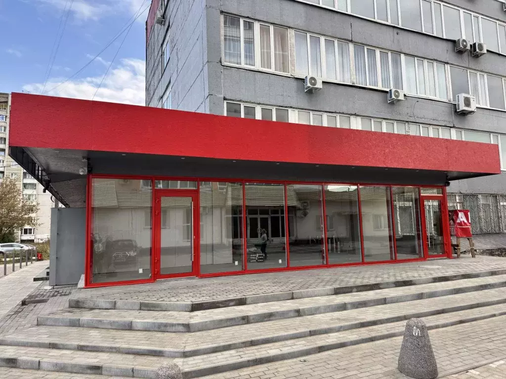 Помещение свободного назначения в Тверская область, Тверь просп. ... - Фото 1