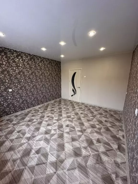 1-к кв. Пермский край, Краснокамск ул. 10-й Пятилетки, 3 (35.1 м) - Фото 2