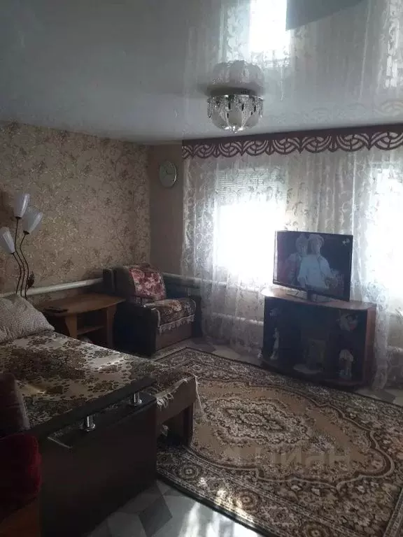 Дом в Астраханская область, Ахтубинский район, Нижний Баскунчак рп ул. ... - Фото 1