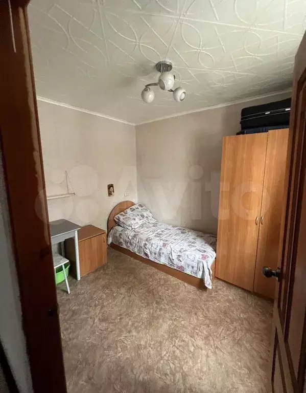 Комната 15 м в 4-к., 2/5 эт. - Фото 1