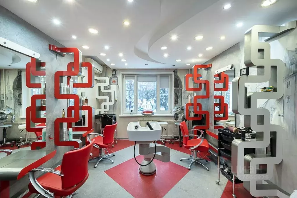 Торговая площадь в Москва ул. Академика Анохина, 5К2 (136 м) - Фото 1