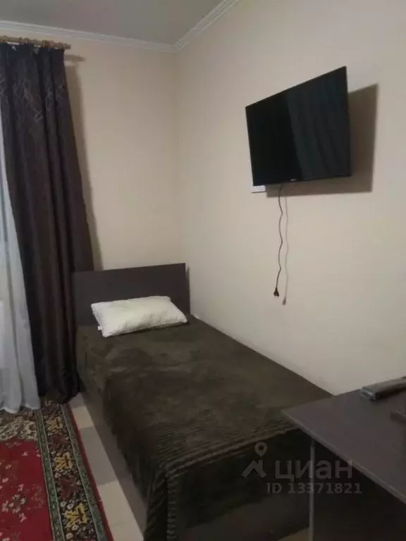 1-к кв. Крым, Симферополь ул. Амета Моллаева, 50 (28.0 м) - Фото 0