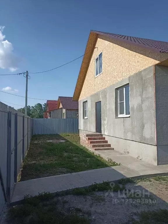 Дом в Омская область, Омский район, Магистральное с/пос, Деревня ... - Фото 0