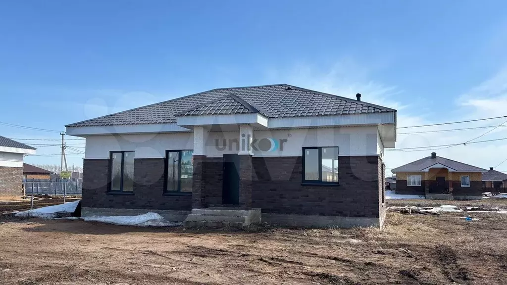Дом 100 м на участке 6 сот. - Фото 1