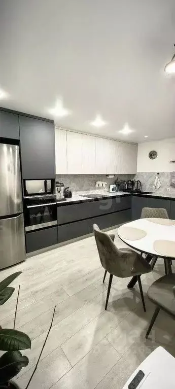 2-к кв. Самарская область, Самара пос. Мехзавод, 1-й кв-л, 69 (60.0 м) - Фото 1