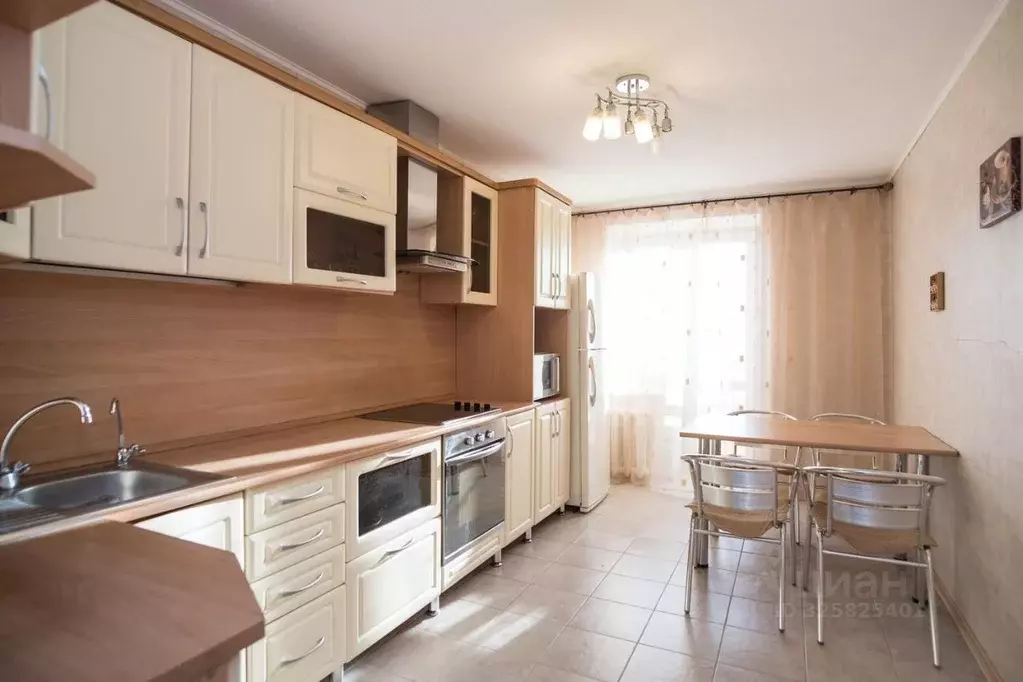 3-к кв. Хабаровский край, Хабаровск Волочаевская ул., 123 (89.0 м) - Фото 1
