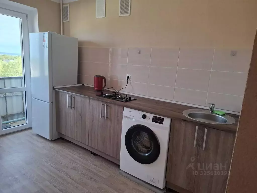 3-к кв. Калининградская область, Светлый Советская ул. (52.0 м) - Фото 1