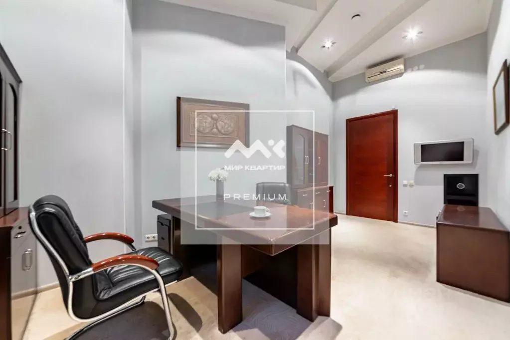 3-к кв. Санкт-Петербург Суворовский просп., 39 (131.4 м) - Фото 2