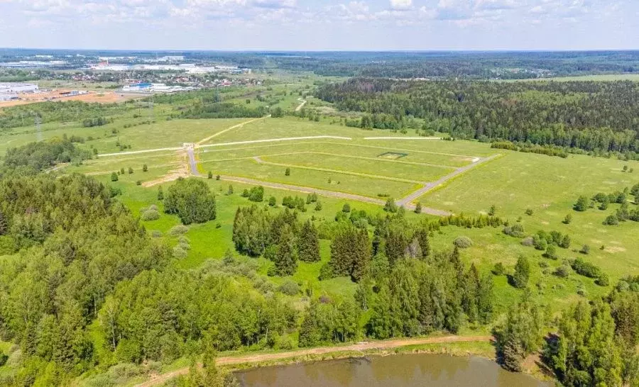 Участок в Калужская область, Боровский муниципальный округ, д. ... - Фото 2