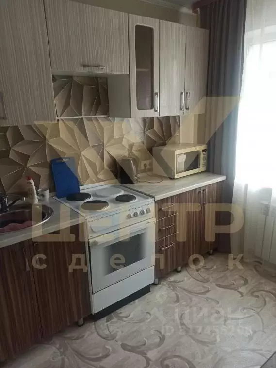 2-к кв. Алтайский край, Рубцовск ул. Светлова, 25 (41.9 м) - Фото 0