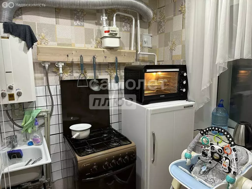 1-комнатная квартира: посёлок городского типа Вахруши, улица Кирова, ... - Фото 2