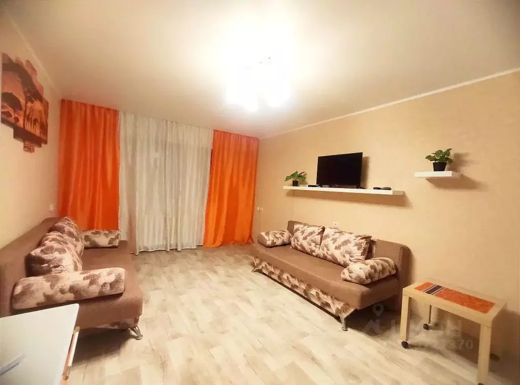 1-к кв. Тюменская область, Тобольск 7-й мкр, 46 (52.0 м) - Фото 1