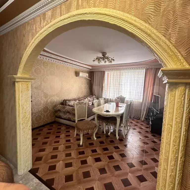 3-к. квартира, 65 м, 6/9 эт. - Фото 1