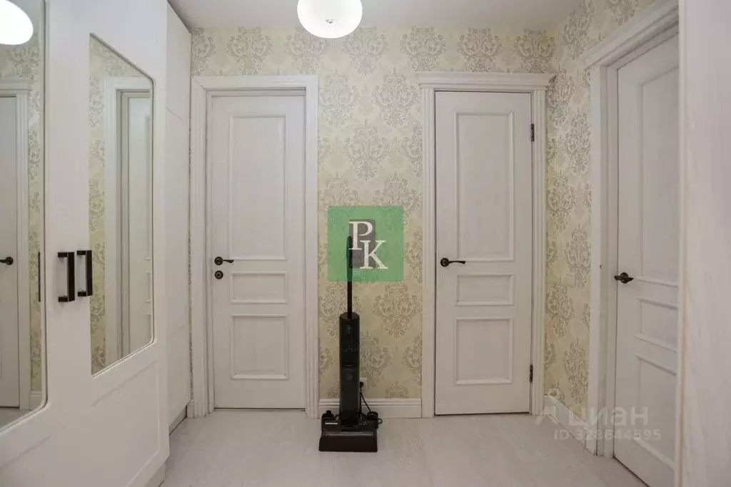 2-к кв. Севастополь ул. Комбрига Потапова, 21 (60.3 м) - Фото 2
