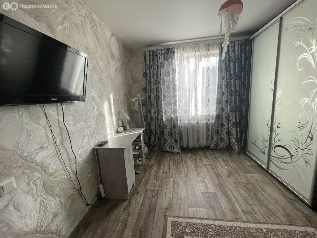 2-комнатная квартира: Симферополь, Балаклавская улица, 63 (52.5 м) - Фото 2