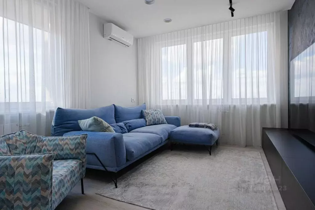 3-к кв. Башкортостан, Уфа ул. Рудольфа Нуреева, 23 (80.0 м) - Фото 0