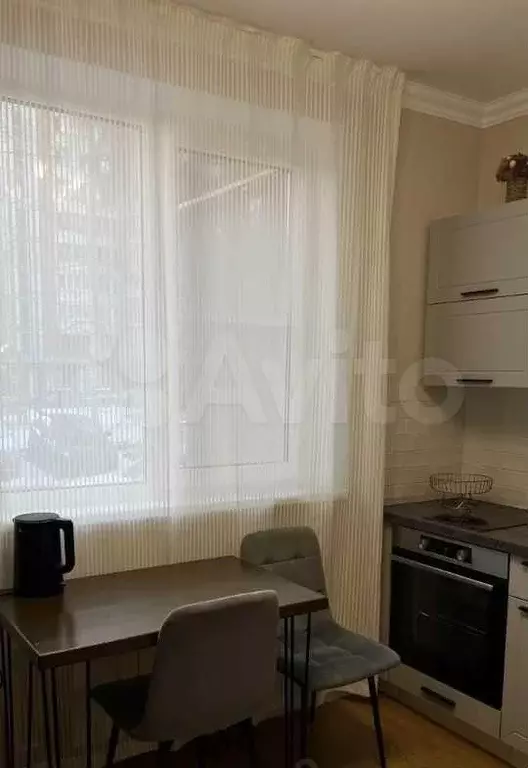 1-к. квартира, 38 м, 1/17 эт. - Фото 1