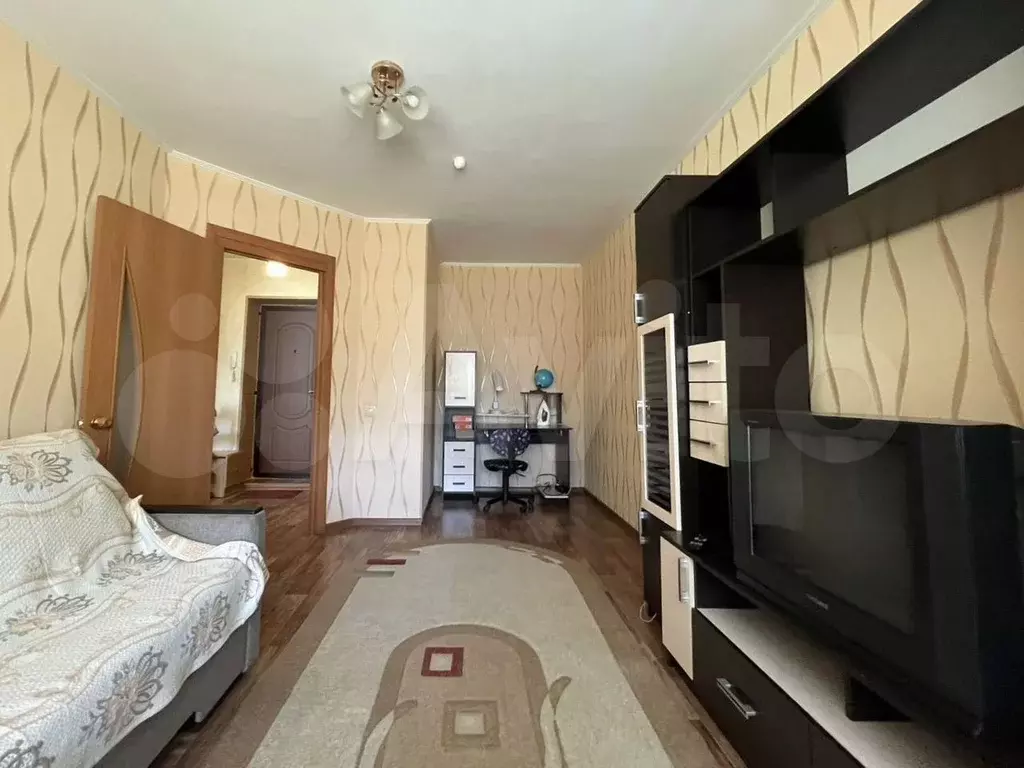 1-к. квартира, 40 м, 6/10 эт. - Фото 1