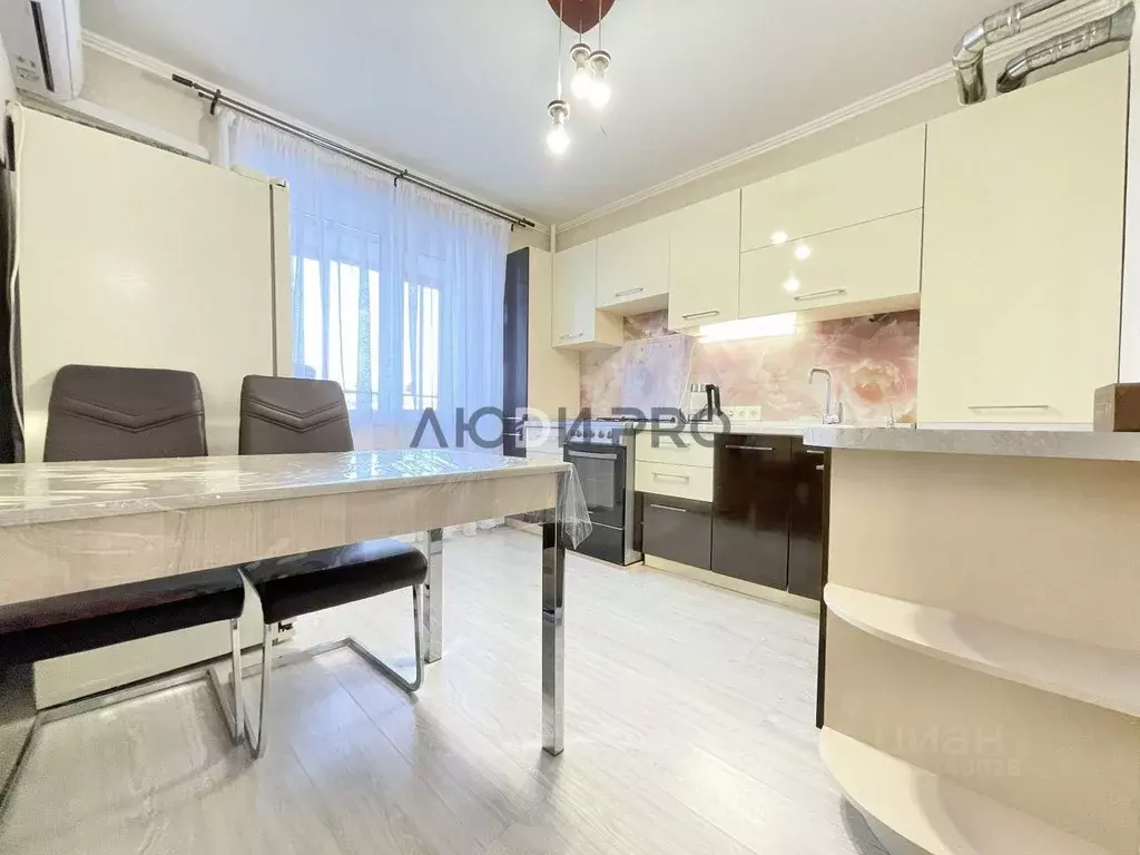 2-к кв. Ярославская область, Ярославль Хуторская ул., 2 (65.0 м) - Фото 1