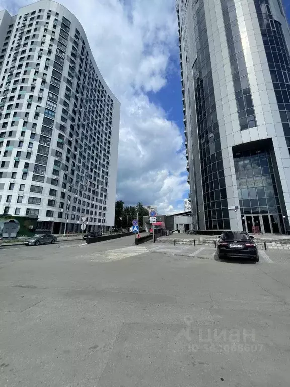 Гараж в Московская область, Мытищи Олимпийский просп., с10 (17 м) - Фото 0