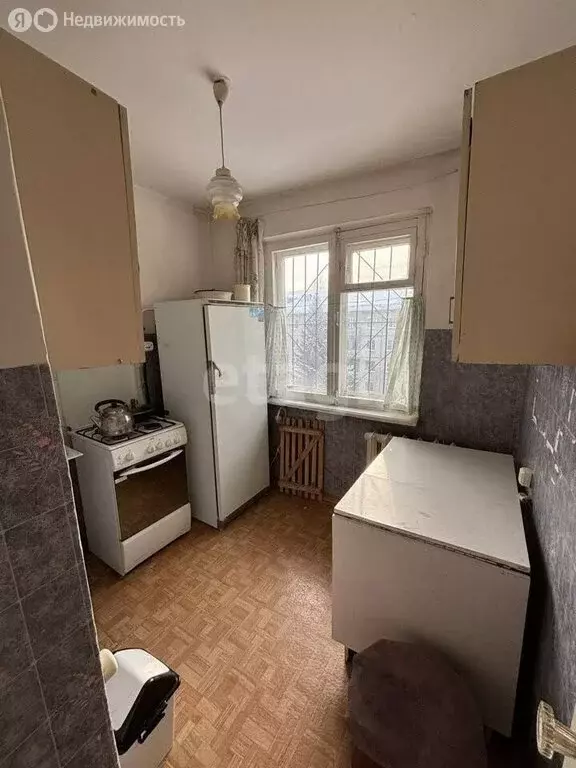 2-комнатная квартира: Барнаул, улица Георгия Исакова, 210 (42.5 м) - Фото 0