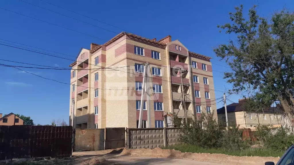 1-к кв. Калмыкия, Элиста ул. В.И. Ленина, 333А (42.7 м) - Фото 0