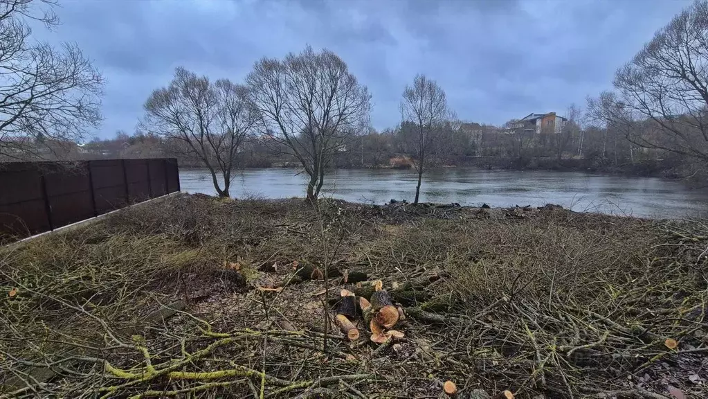 Участок в Московская область, Истра городской округ, пос. Северный ул. ... - Фото 0