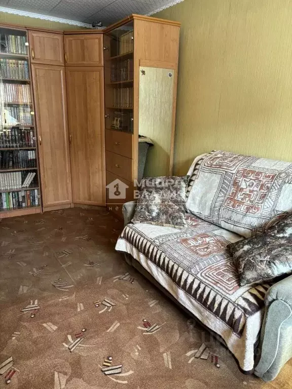 2-к кв. Омская область, Омск 2-й мкр, проезд Лесной, 8 (45.0 м) - Фото 1