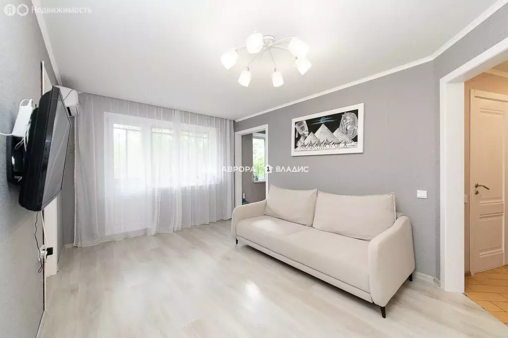 3-комнатная квартира: Магнитогорск, проспект Ленина, 52/3 (47.1 м) - Фото 1