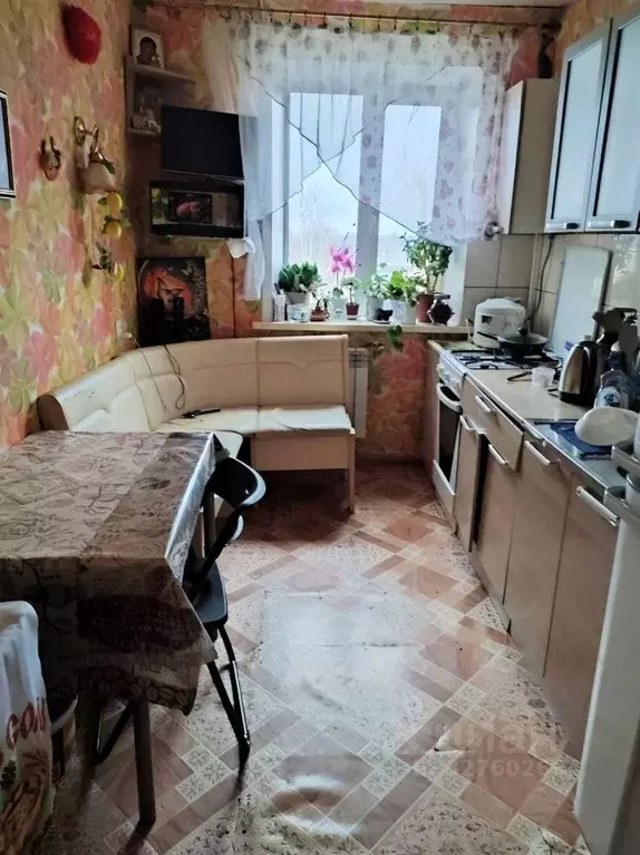 2-к кв. Новгородская область, Старая Русса ул. Лермонтова, 21 (52.0 м) - Фото 1