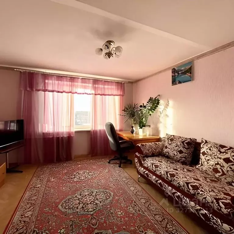 3-к кв. Тюменская область, Тюмень ул. 50 лет Октября, 68 (57.0 м) - Фото 2