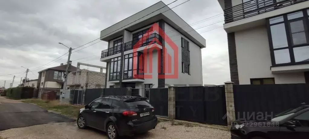 Таунхаус в Севастополь ул. Крошицкого, 25А (272 м) - Фото 2