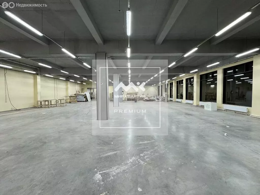 Торговая площадь (800 м) - Фото 2