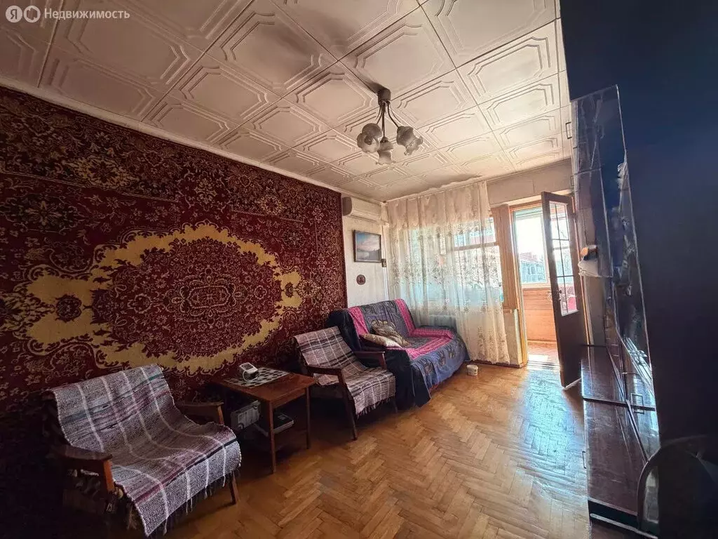 3-комнатная квартира: Нальчик, проспект Кулиева, 28 (60 м) - Фото 2