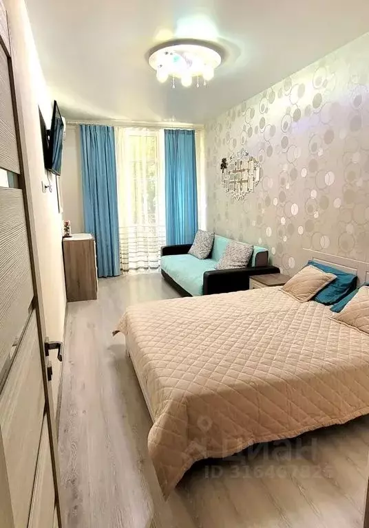 2-к кв. Краснодарский край, Геленджик Туристическая ул., 3Д (54.0 м) - Фото 0