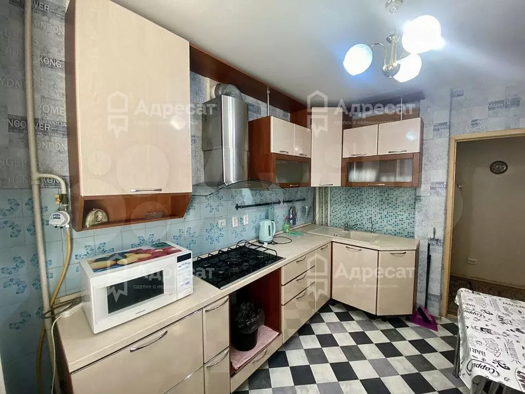 3-к. квартира, 63 м, 7/10 эт. - Фото 0