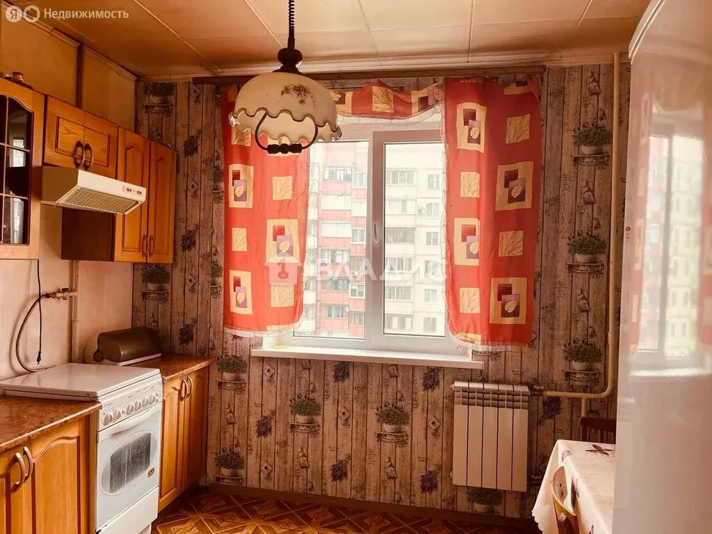 2-комнатная квартира: Белгород, улица Будённого, 8 (50.7 м) - Фото 0