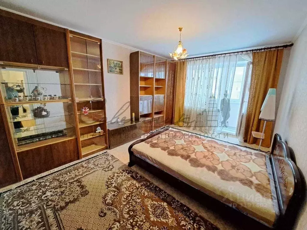 1-к кв. Белгородская область, Старый Оскол Восточный мкр, 7 (37.3 м) - Фото 0