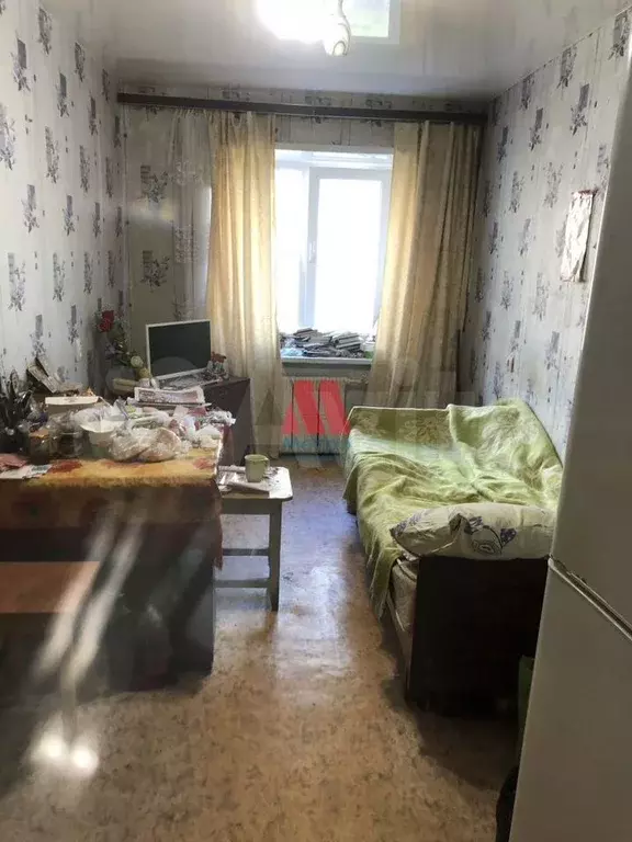 Комната 10 м в 6-к., 2/5 эт. - Фото 0