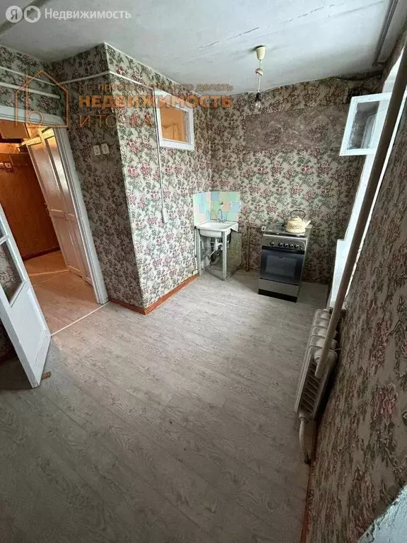 3-комнатная квартира: Дюртюли, улица Василия Горшкова, 19 (62.7 м) - Фото 2