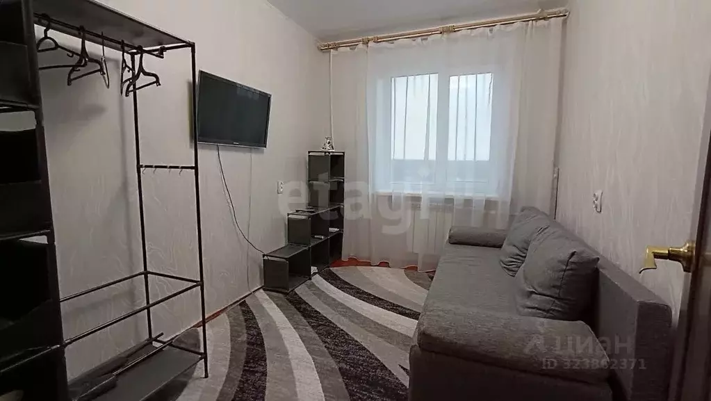 2-к кв. Смоленская область, Ярцево Солнечная ул., 3К1 (40.8 м) - Фото 1