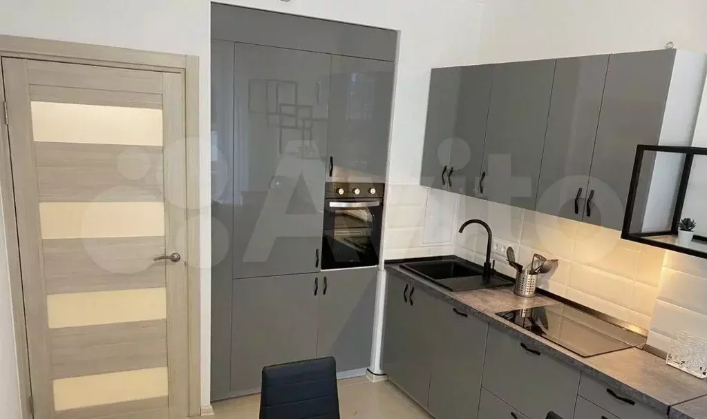 1-к. квартира, 40 м, 2/46 эт. - Фото 1