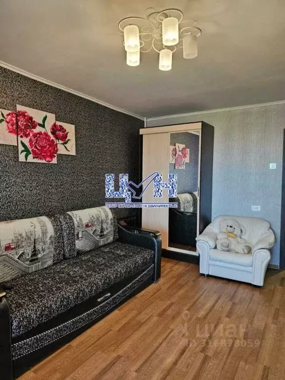 2-к кв. Курская область, Курск Семеновская ул., 77 (48.8 м) - Фото 0