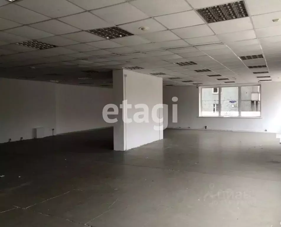 Помещение свободного назначения в Красноярский край, Красноярск ... - Фото 0