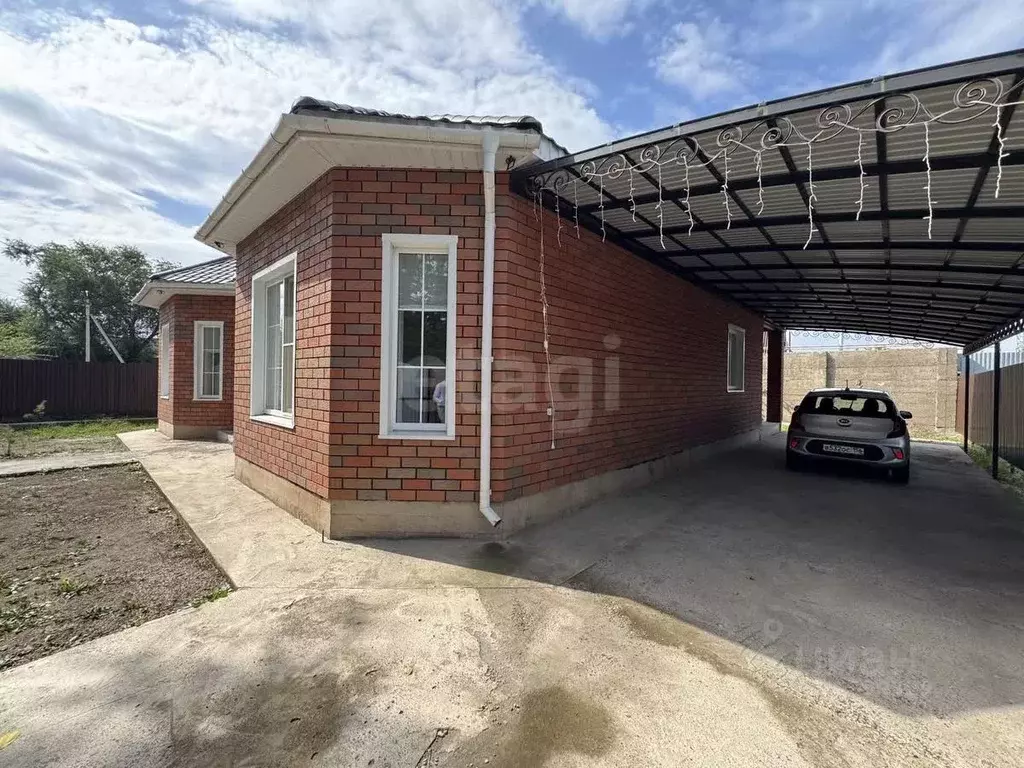 Дом в Оренбургская область, Оренбург Комсомольская ул., 171А (117 м) - Фото 1