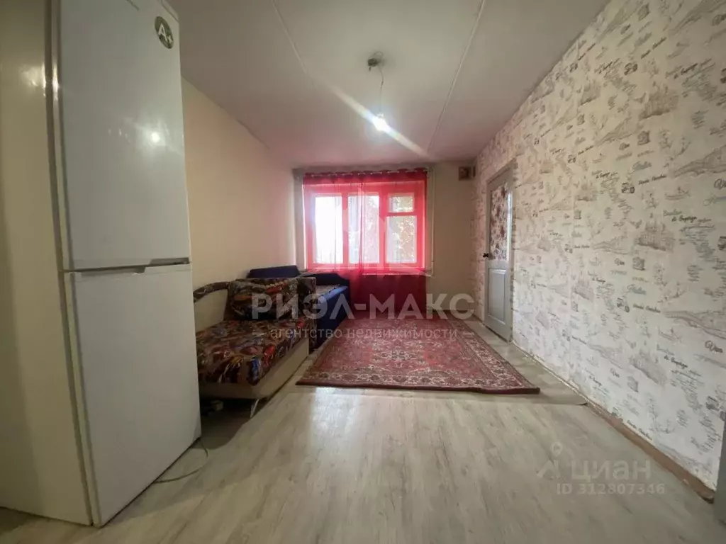 3-к кв. Брянская область, Брянск ул. Фокина, 72 (44.1 м) - Фото 0