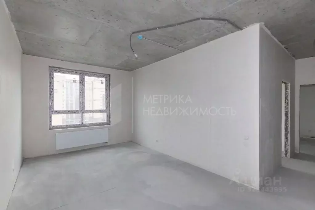 2-к кв. Тюменская область, Тюмень ул. Братьев Бондаревых, 5 (67.4 м) - Фото 1