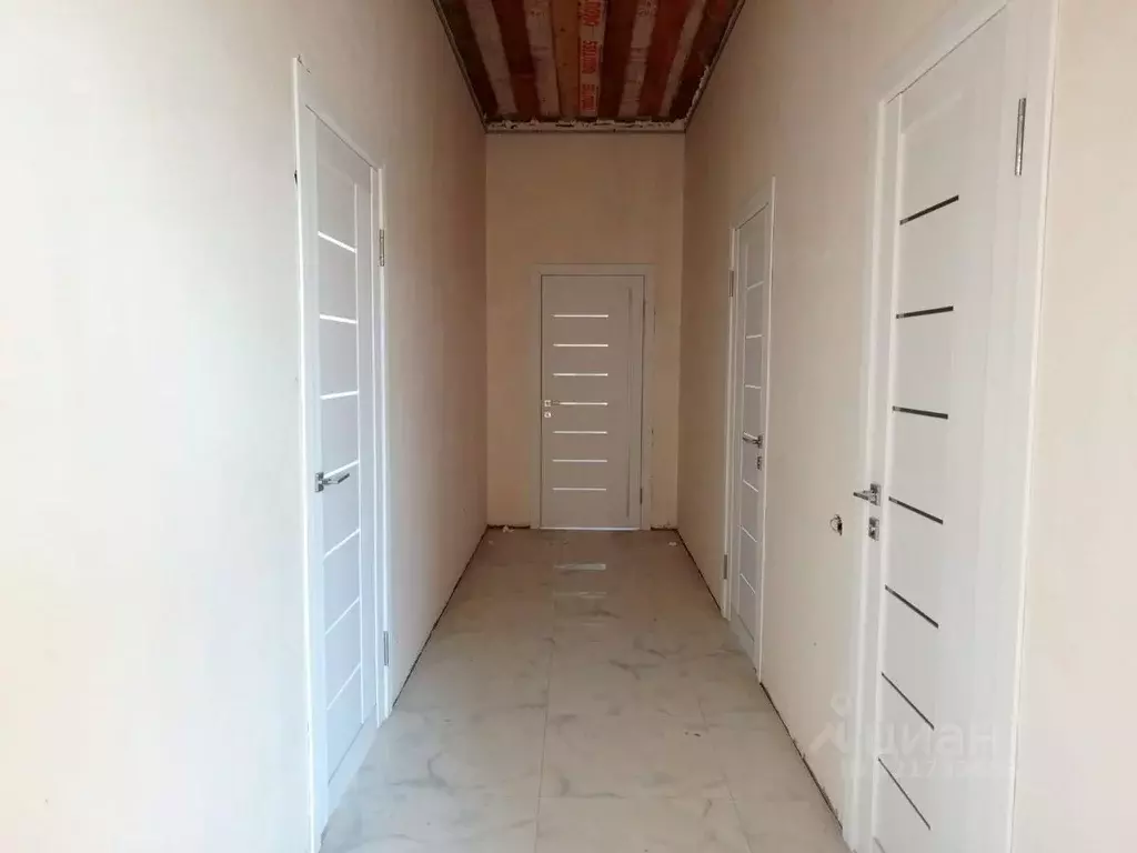 Дом в Краснодарский край, Темрюкский район, Запорожское с/пос, пос. ... - Фото 1